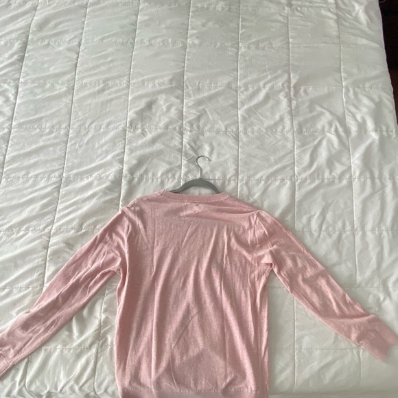 Pink gap sweater - Picture 2 of 2